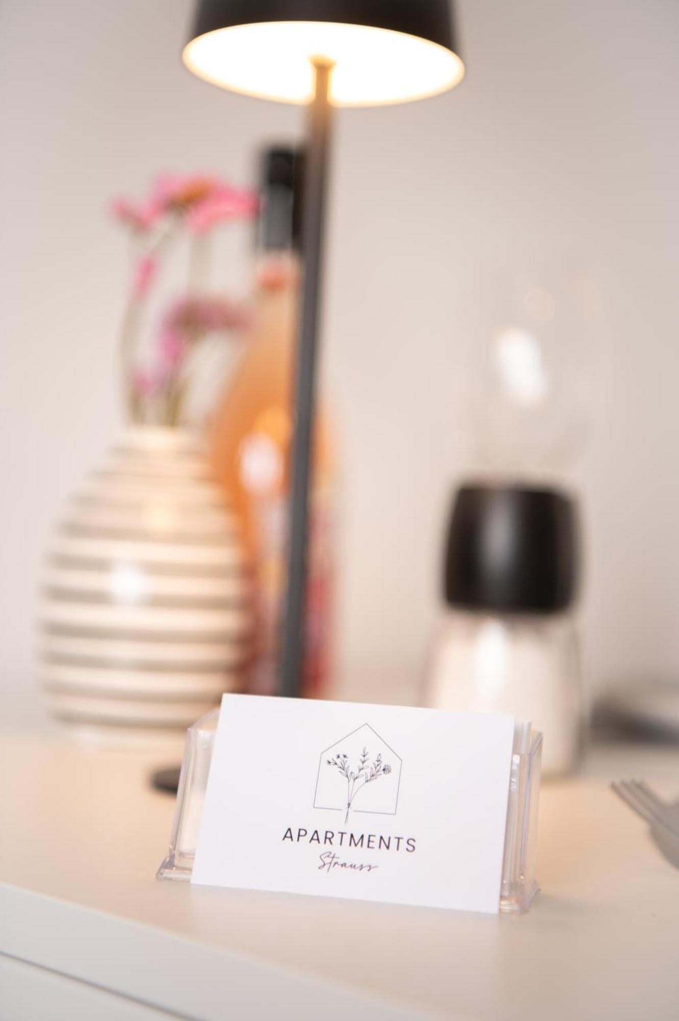 Apartments Strauss Near Bs-Hauptbahnhof Braunschweig Kültér fotó